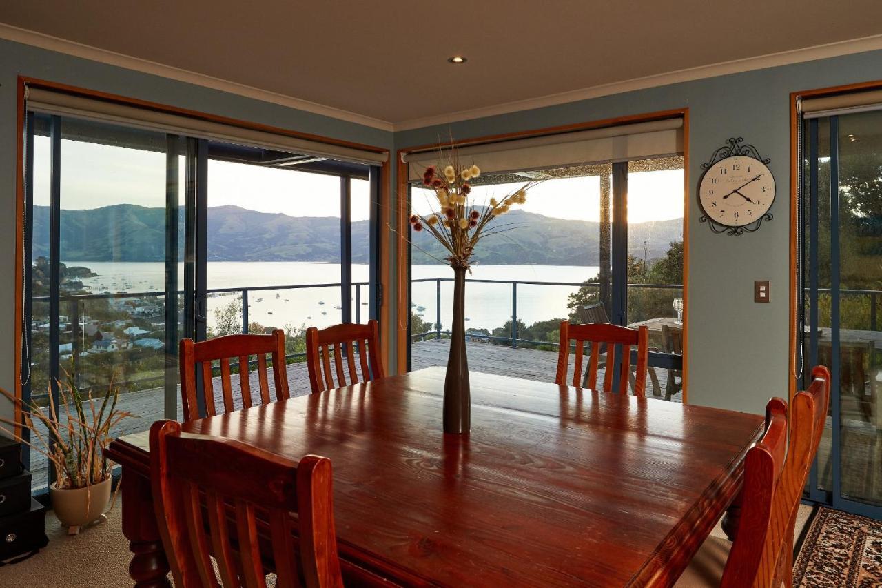 Akaroa Holiday Home Spacious And Quite With Stunning Harbour Views And Close To Town Exterior foto